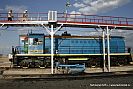 Railway trestle bottom oil products dischage